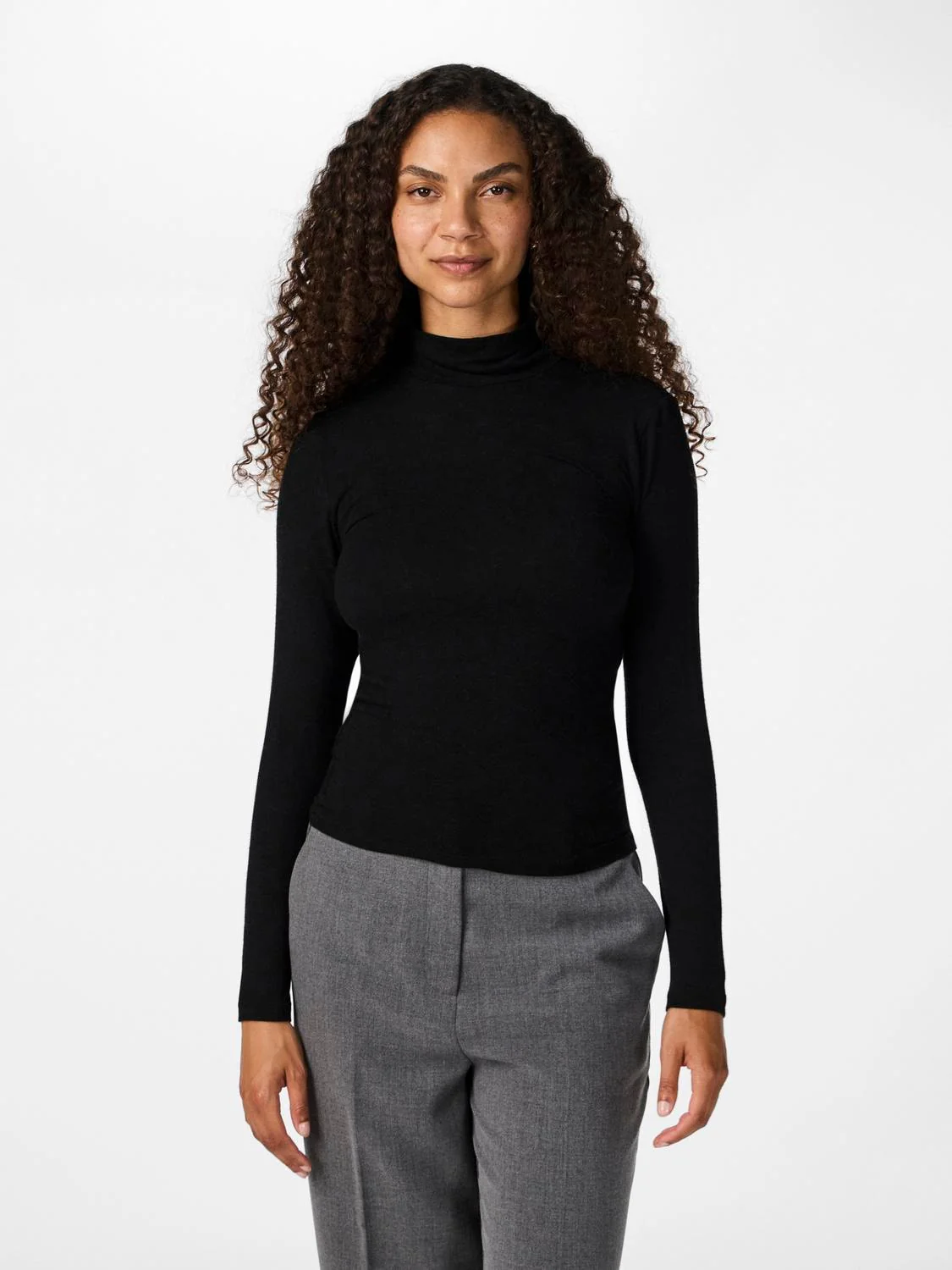 Yaswoola Ls High Neck Top Black - Image 3