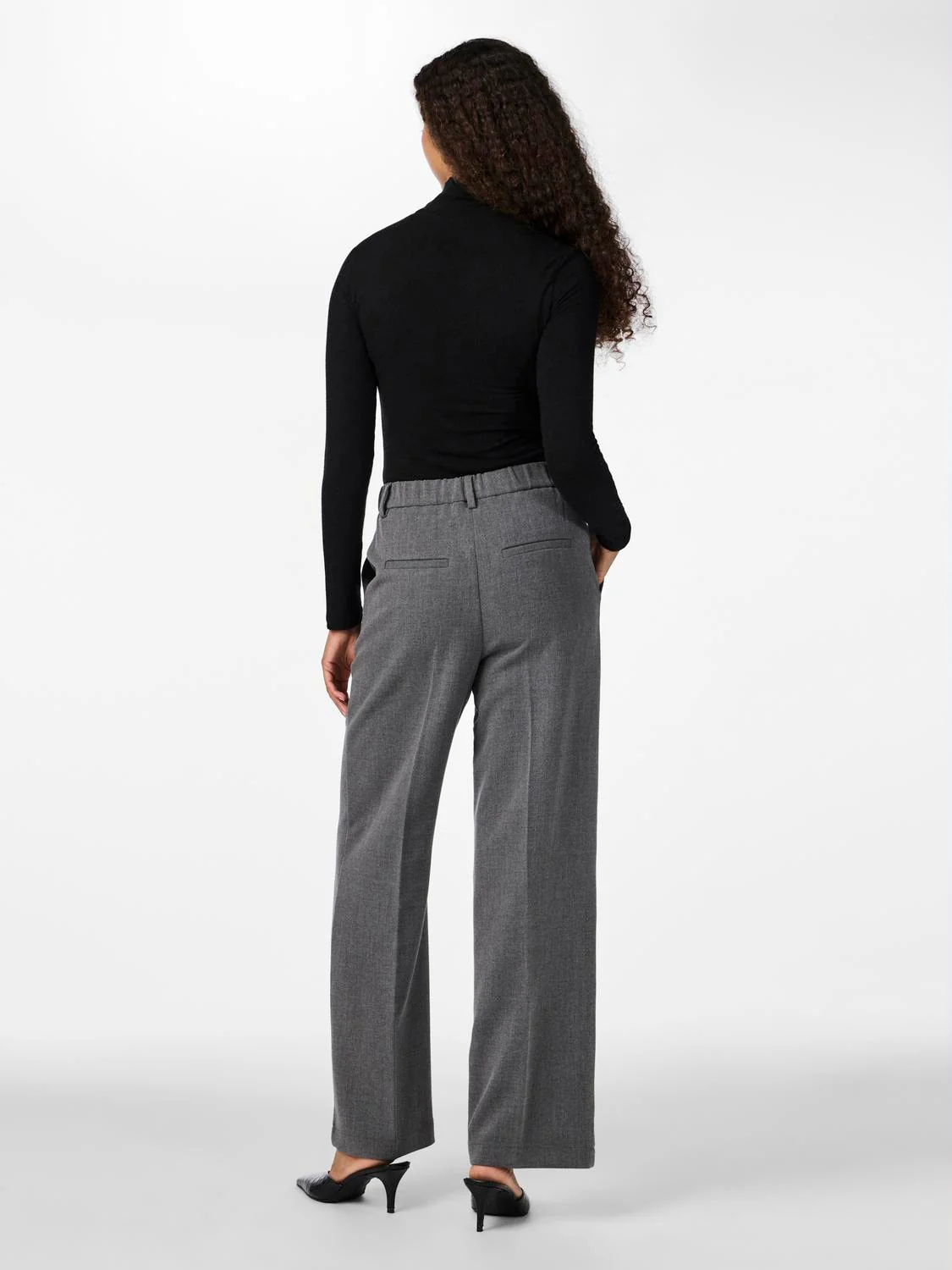 Yaswoola Ls High Neck Top Black - Image 5