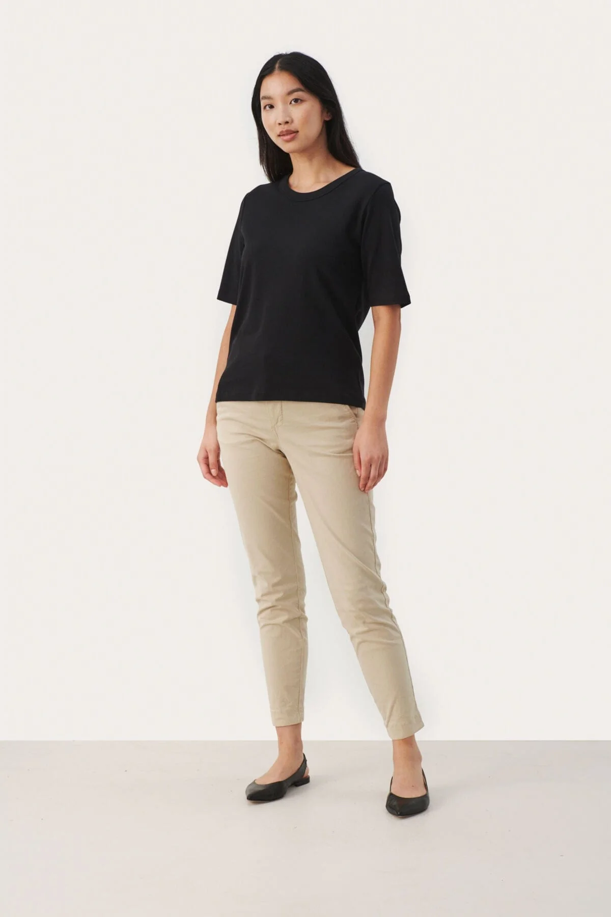 Ratanapw T-Shirt Black - Image 3