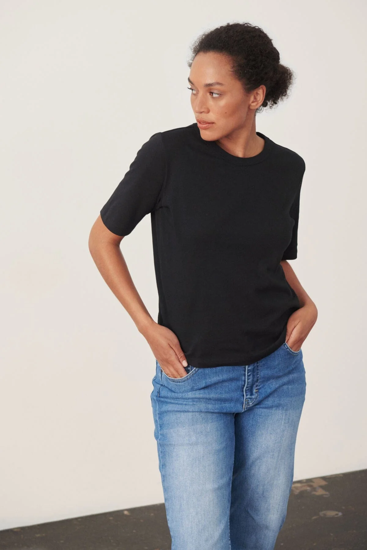 Ratanapw T-Shirt Black - Image 7