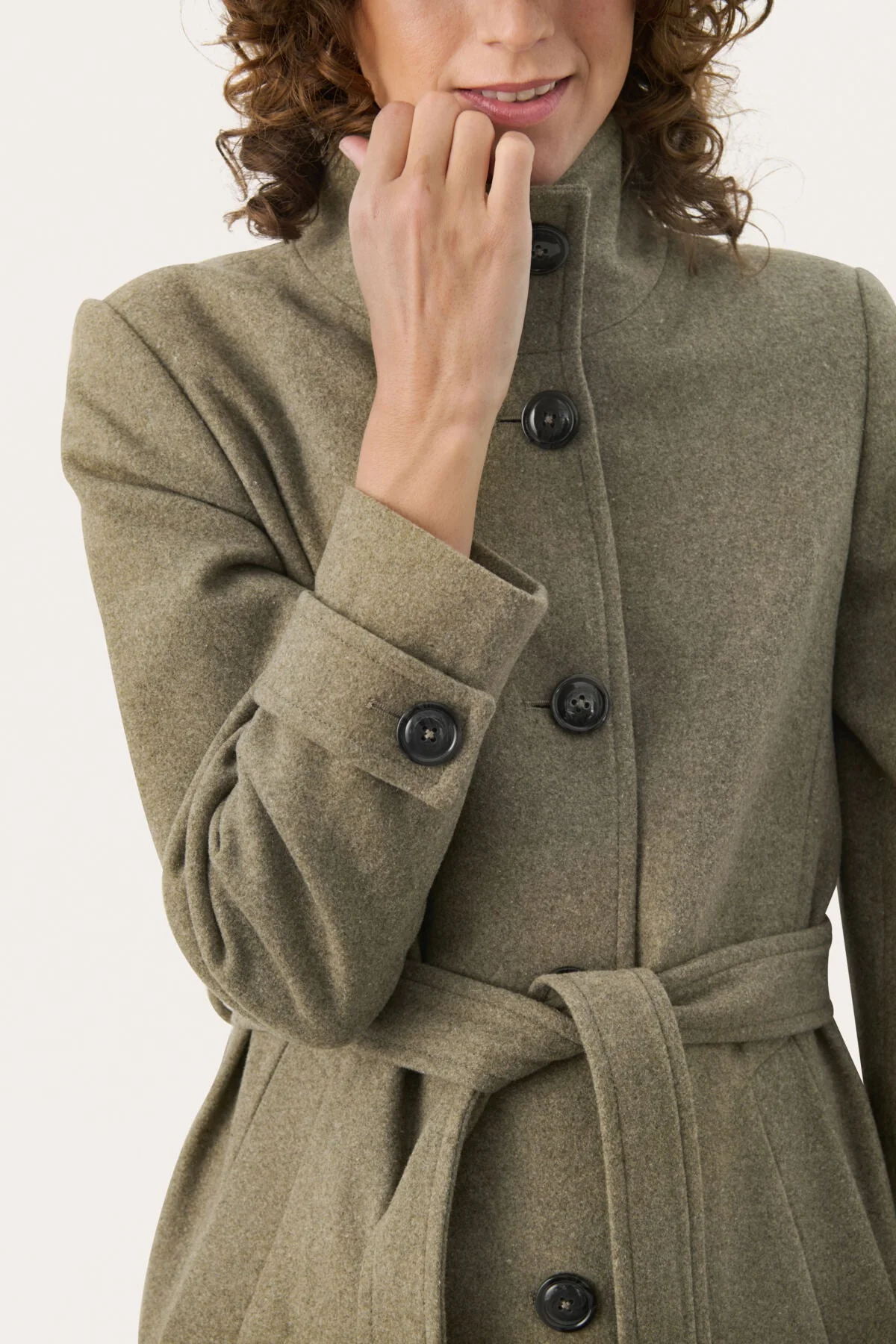 Lihannapw Outerwear Vetiver Melange - Image 9