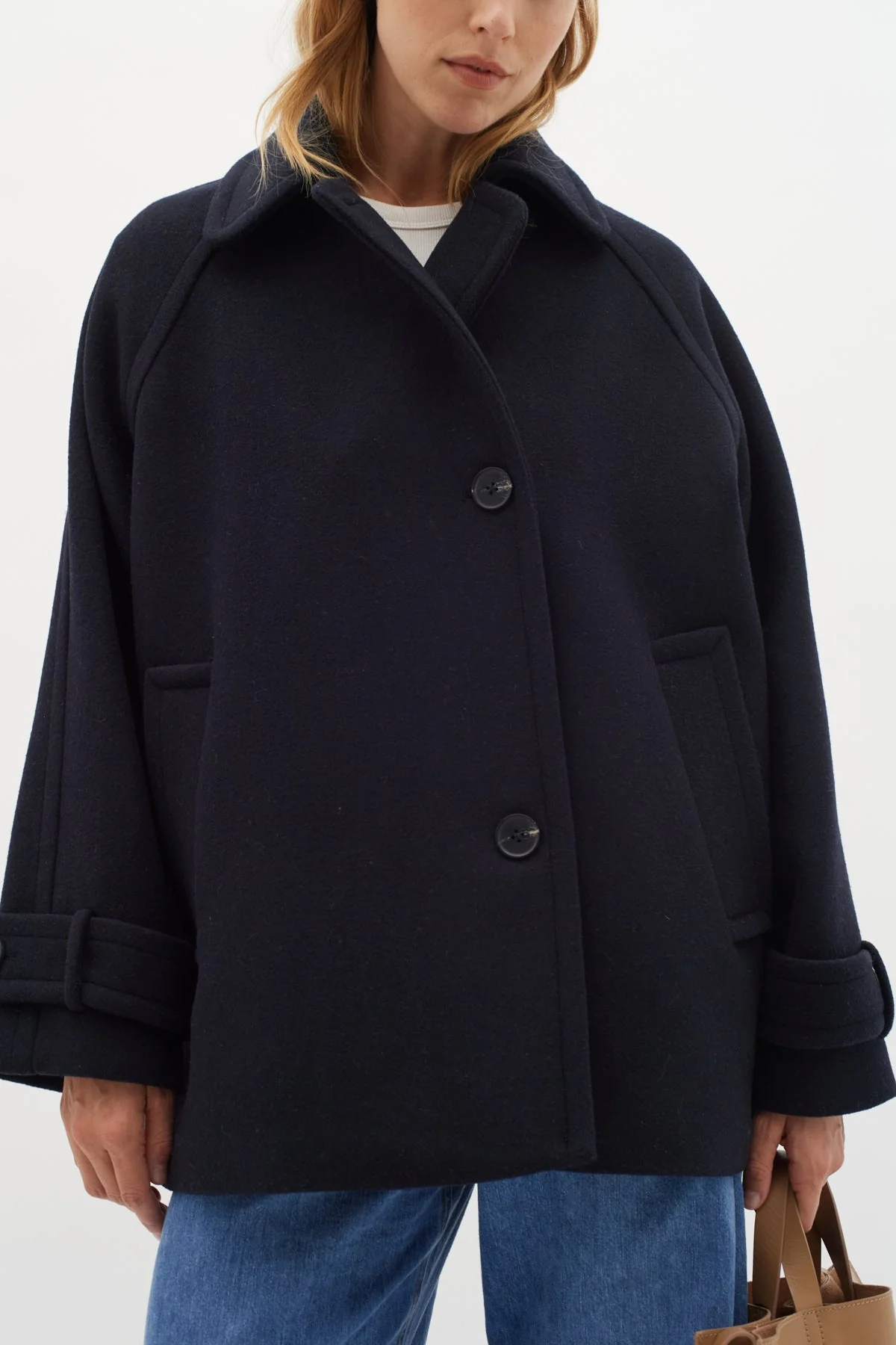 Thoraiw Minona Coat Black - Image 7