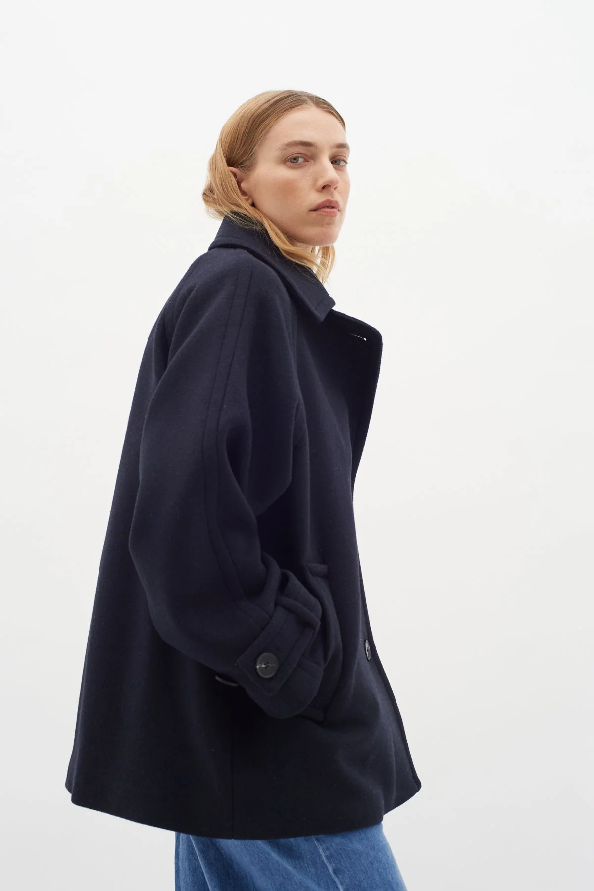 Thoraiw Minona Coat Black - Image 9