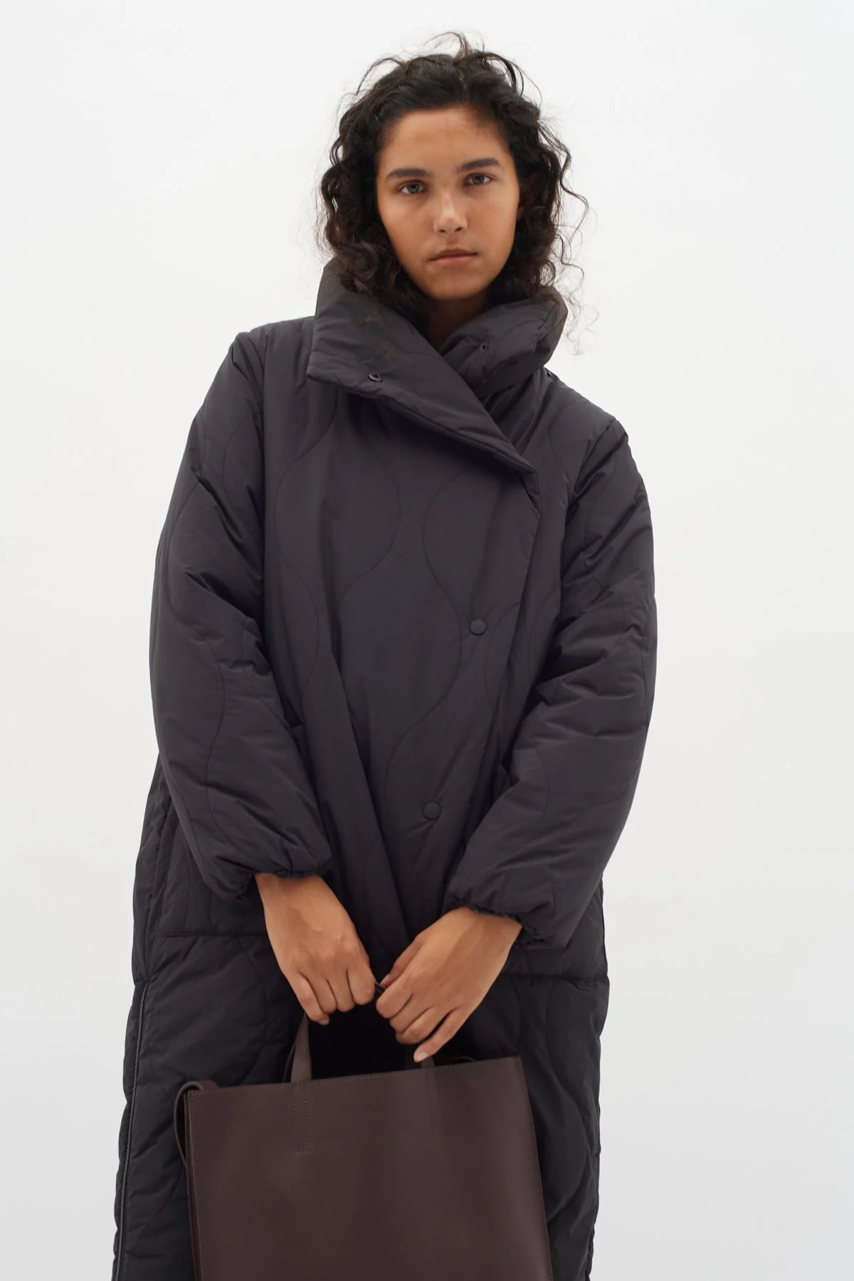 Leigan Long Coat Black - Image 3