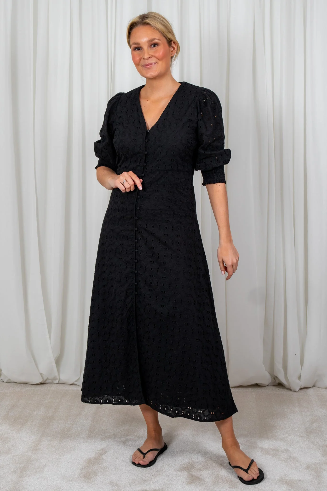 Cynthia Dress Black - Image 3