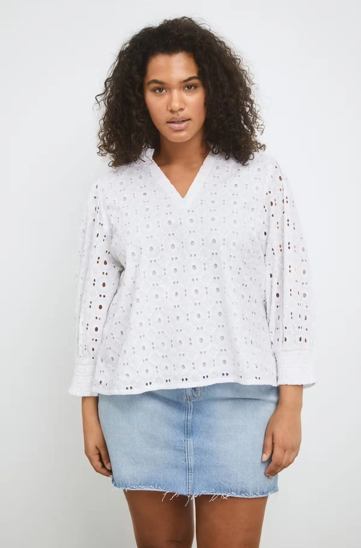 Claudia Blouse White - Image 8