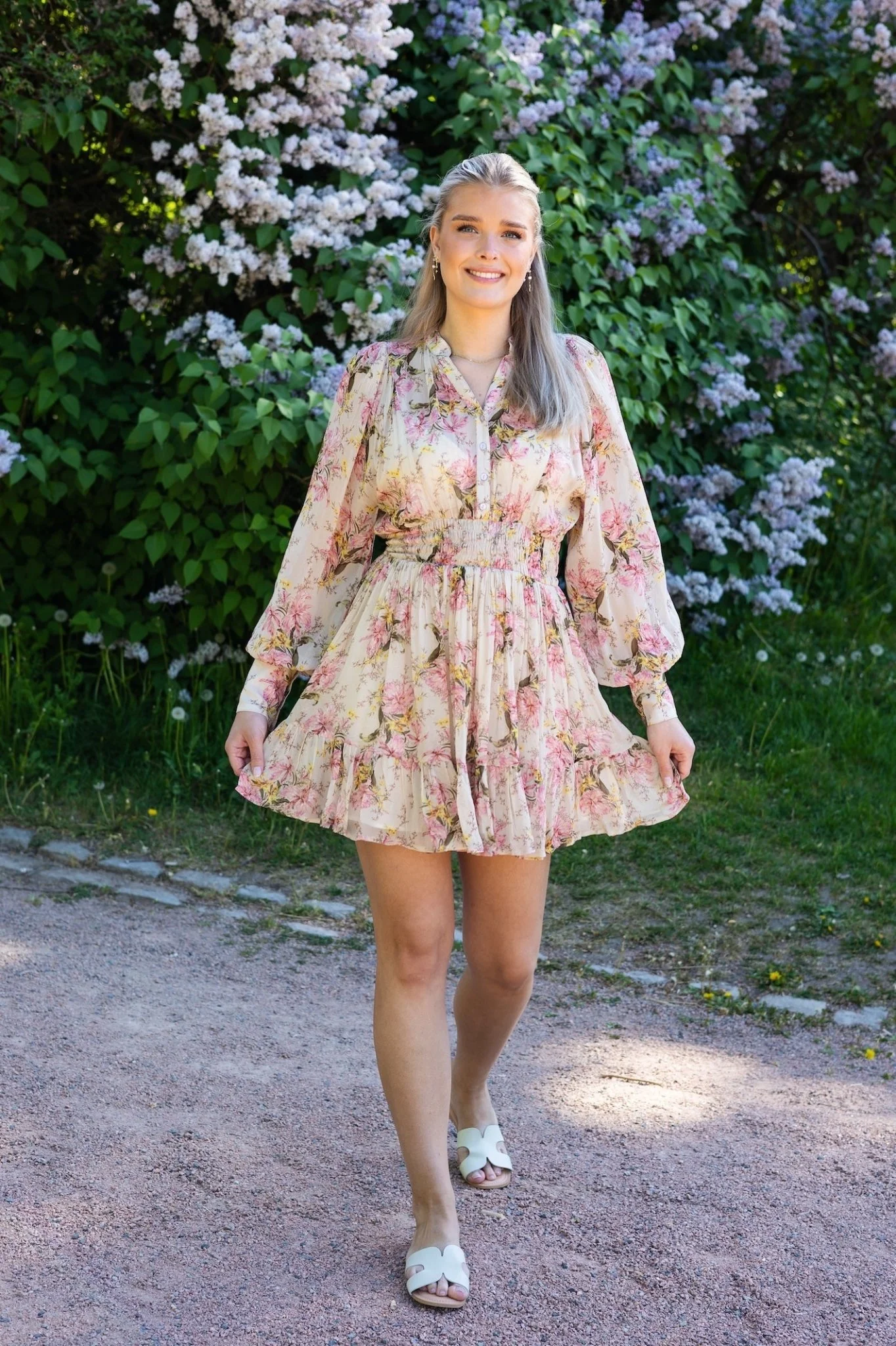 Georgette Mini Dress Vintage Lilies - Image 2