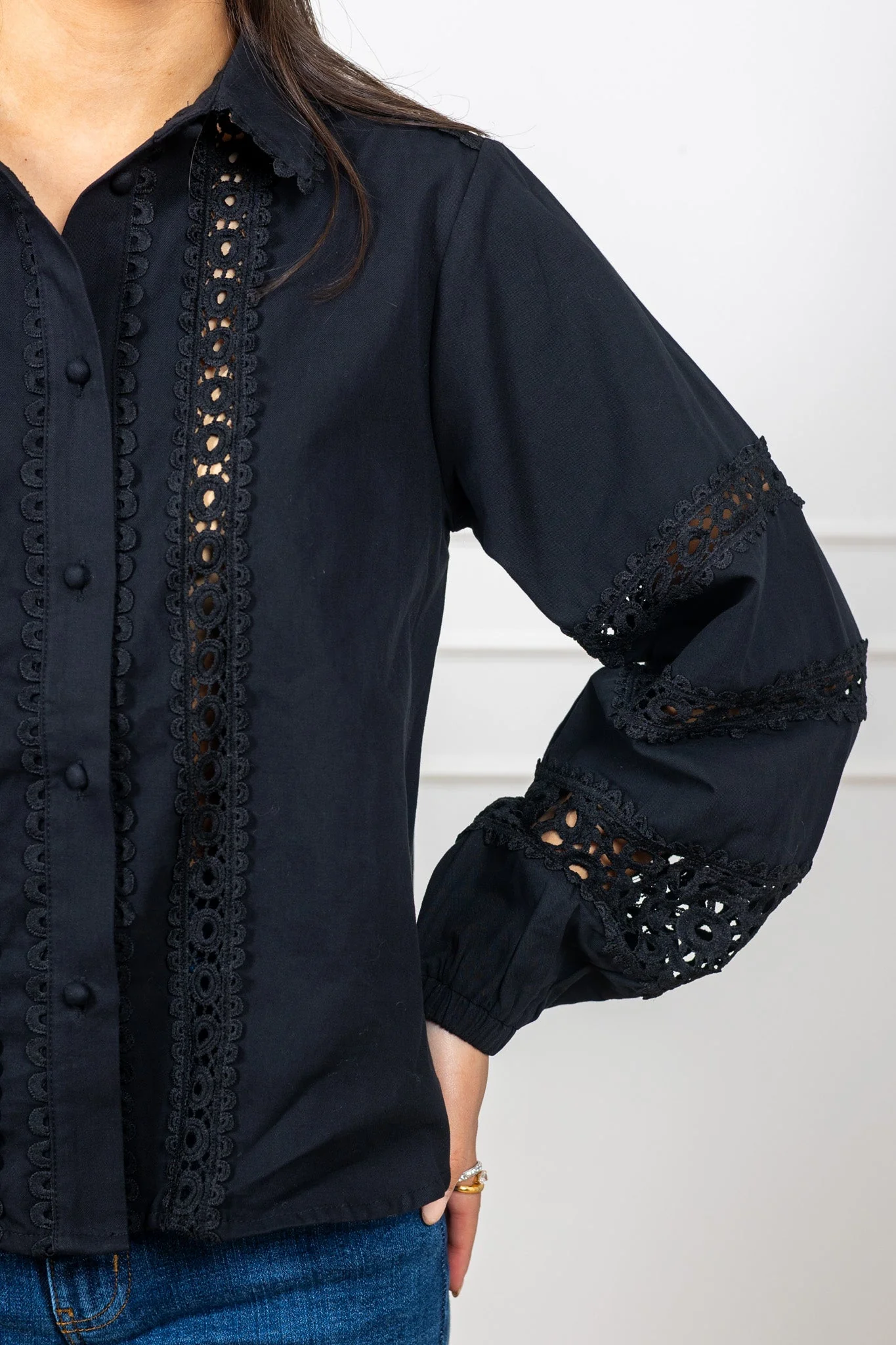 Vilda Shirt Black - Image 5