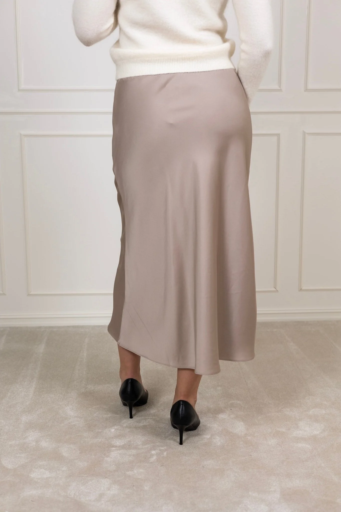 Samira Skirt Lt Taupe - Image 5