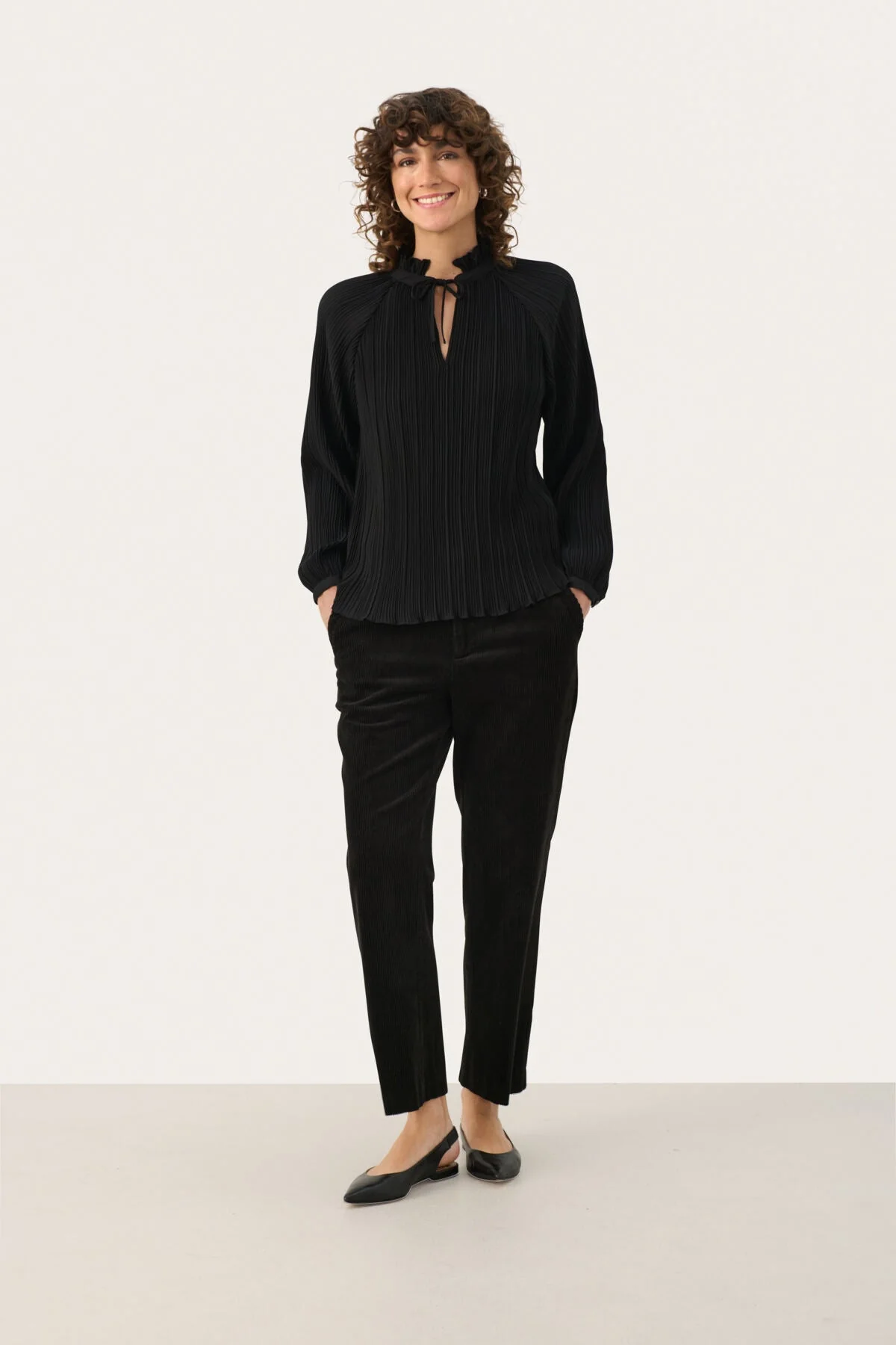 Myrapw Blouse Black - Image 6