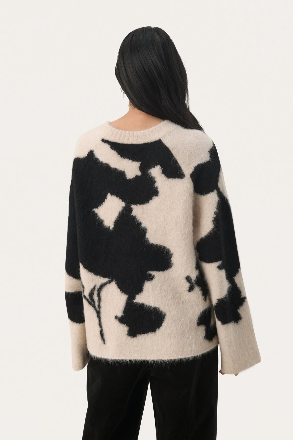 Lajlapw Pullover French Oak Blurred Flower - Image 10
