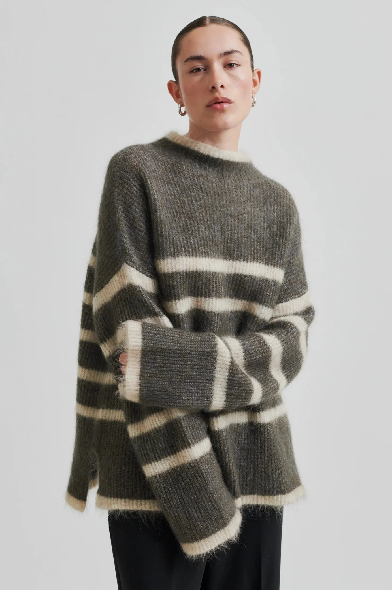 Ovalis Knit T-Neck Chocolate Chip - Image 7