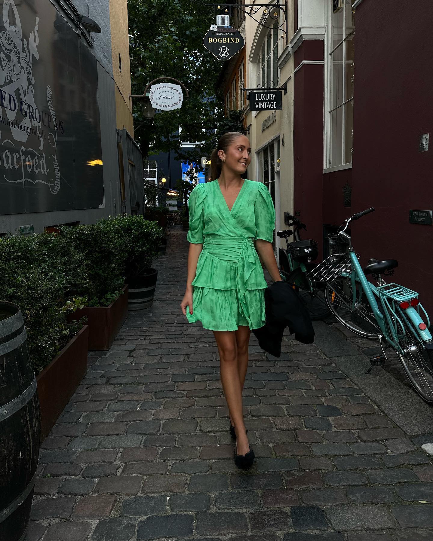 Cosima Dress Vert - Image 2