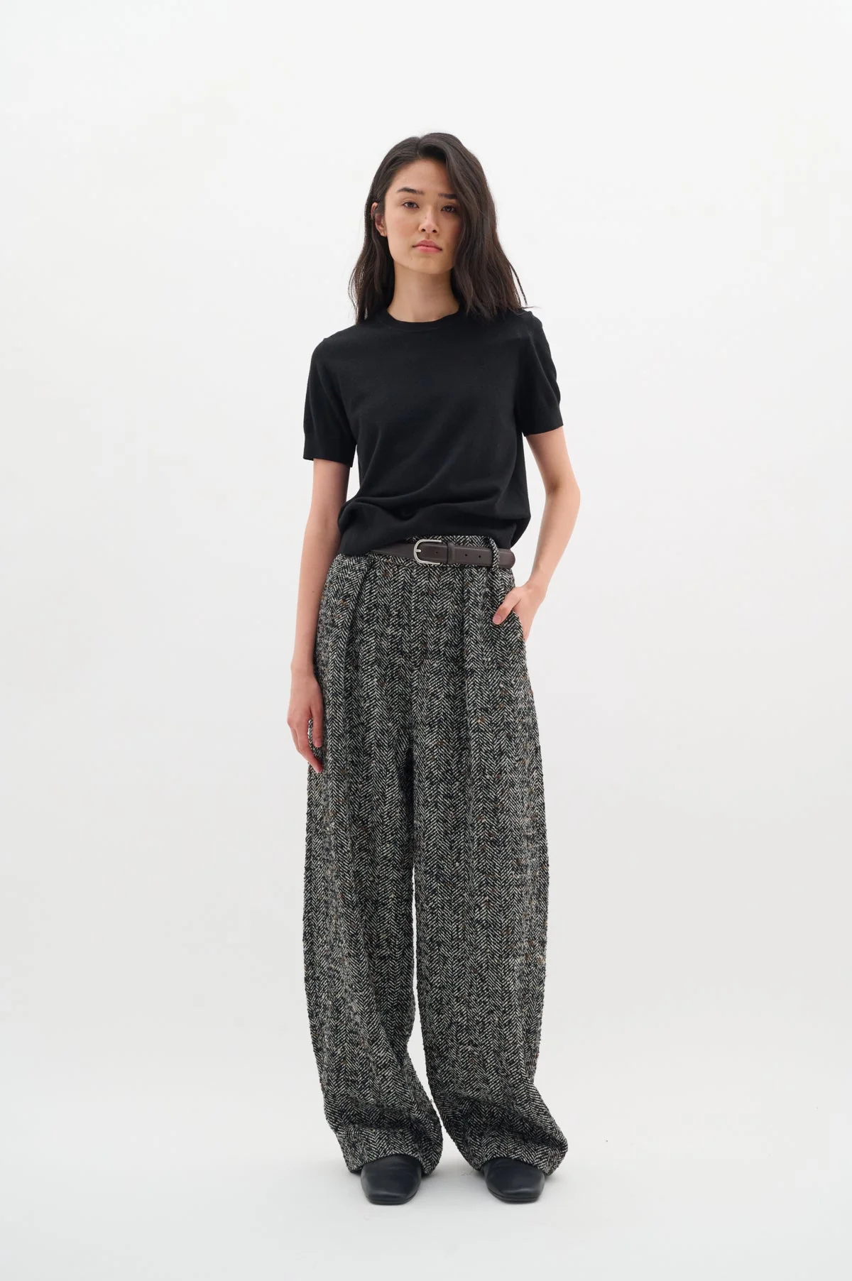 Kellsieiw Pullover Black - Image 4