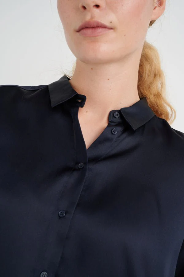 Leonore Shirt Premium Black - Image 4