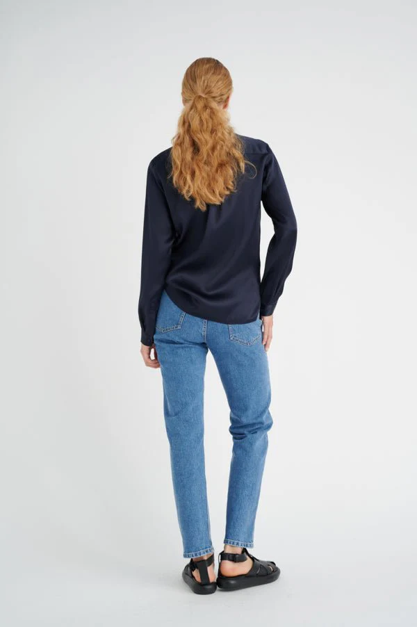 Leonore Shirt Premium Black - Image 5