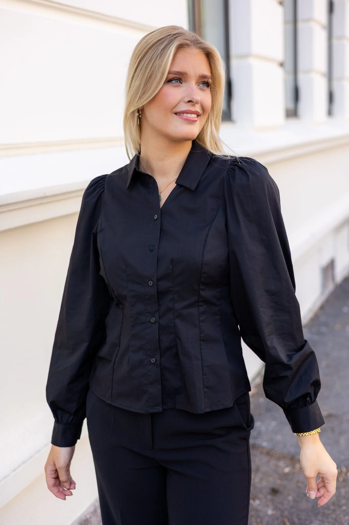Malika Shirt Black - Image 3