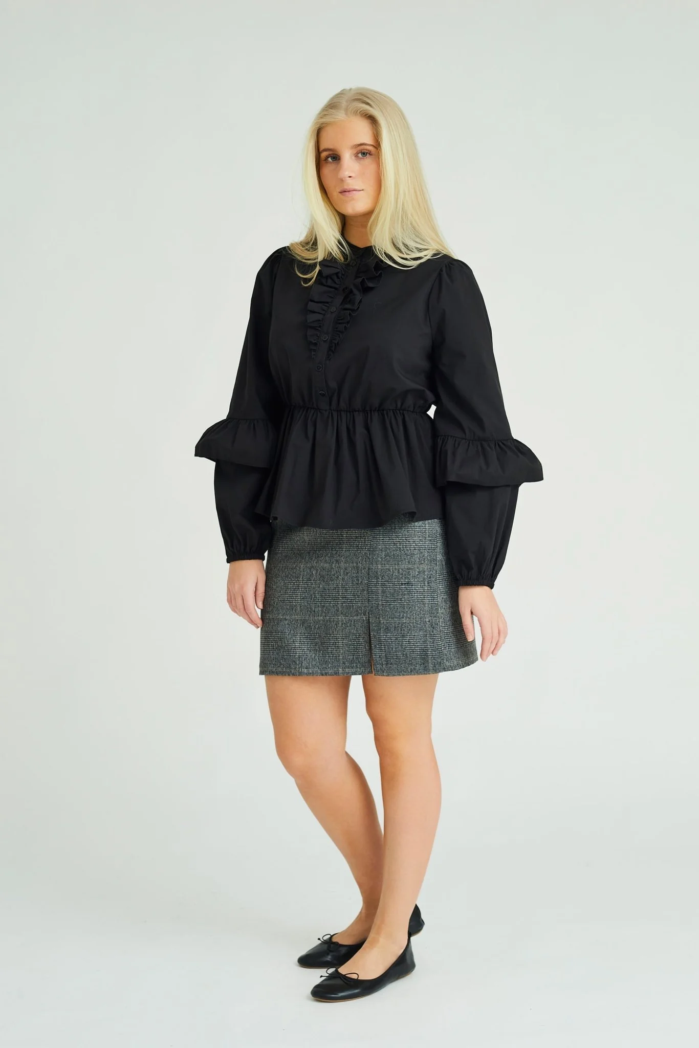 Daniela Shirt Black - Image 5